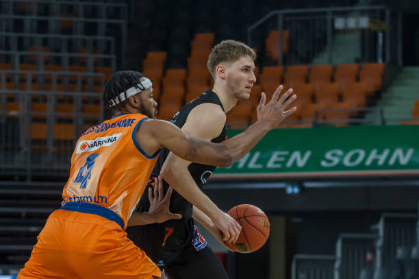 畅的语言交 畅的语言交