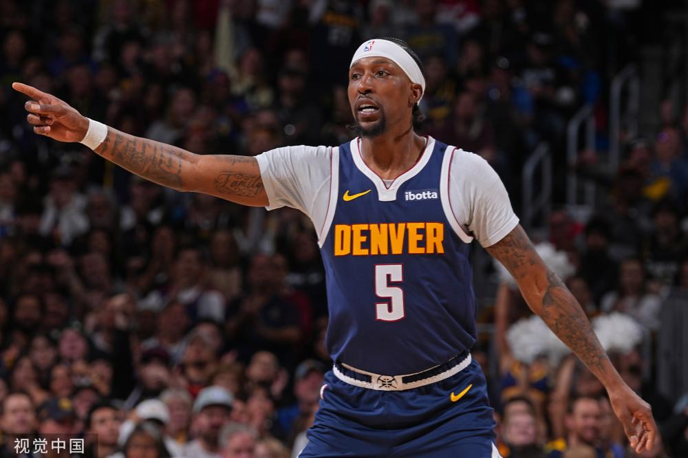 队的士气和 队的士气和